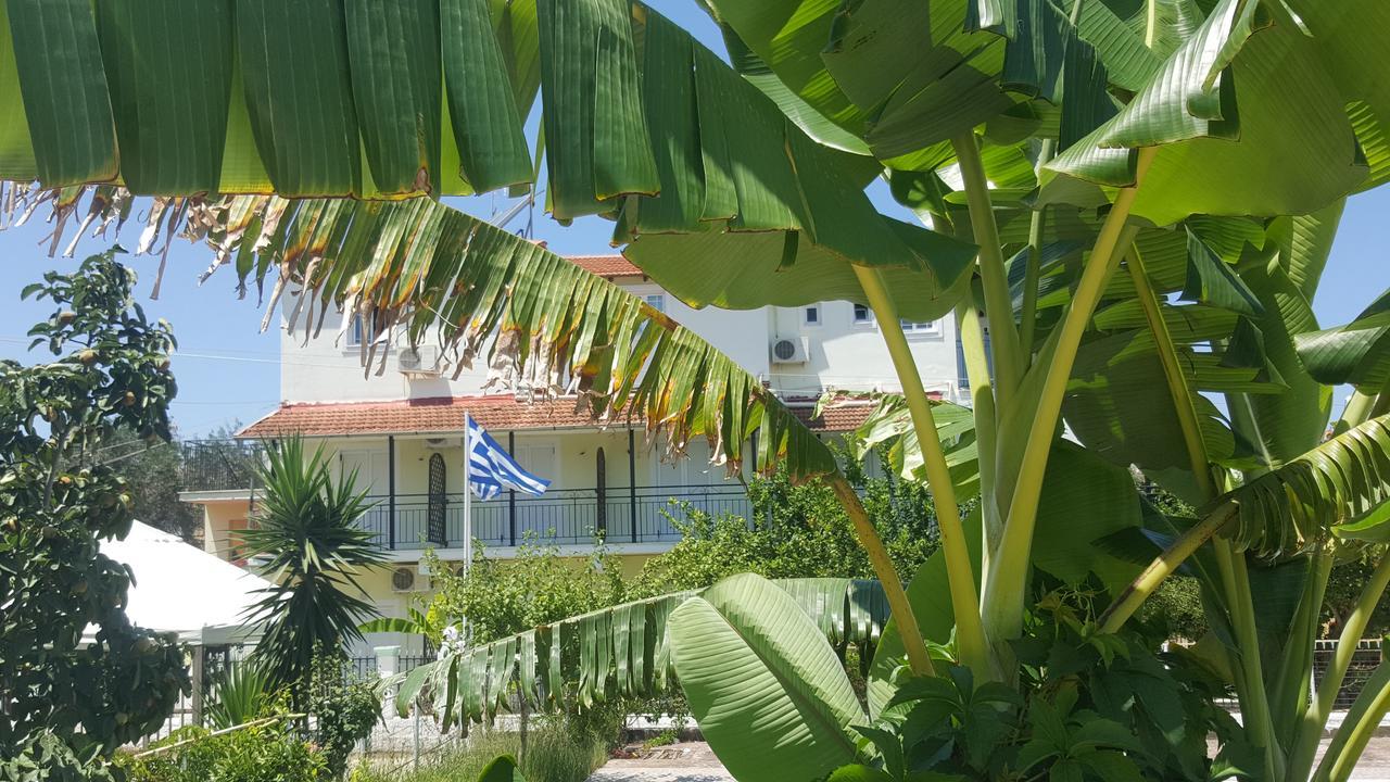 Apollo Hotel Kavos Exterior photo